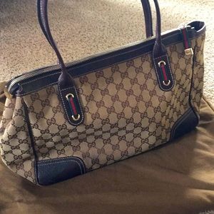 Gucci tote